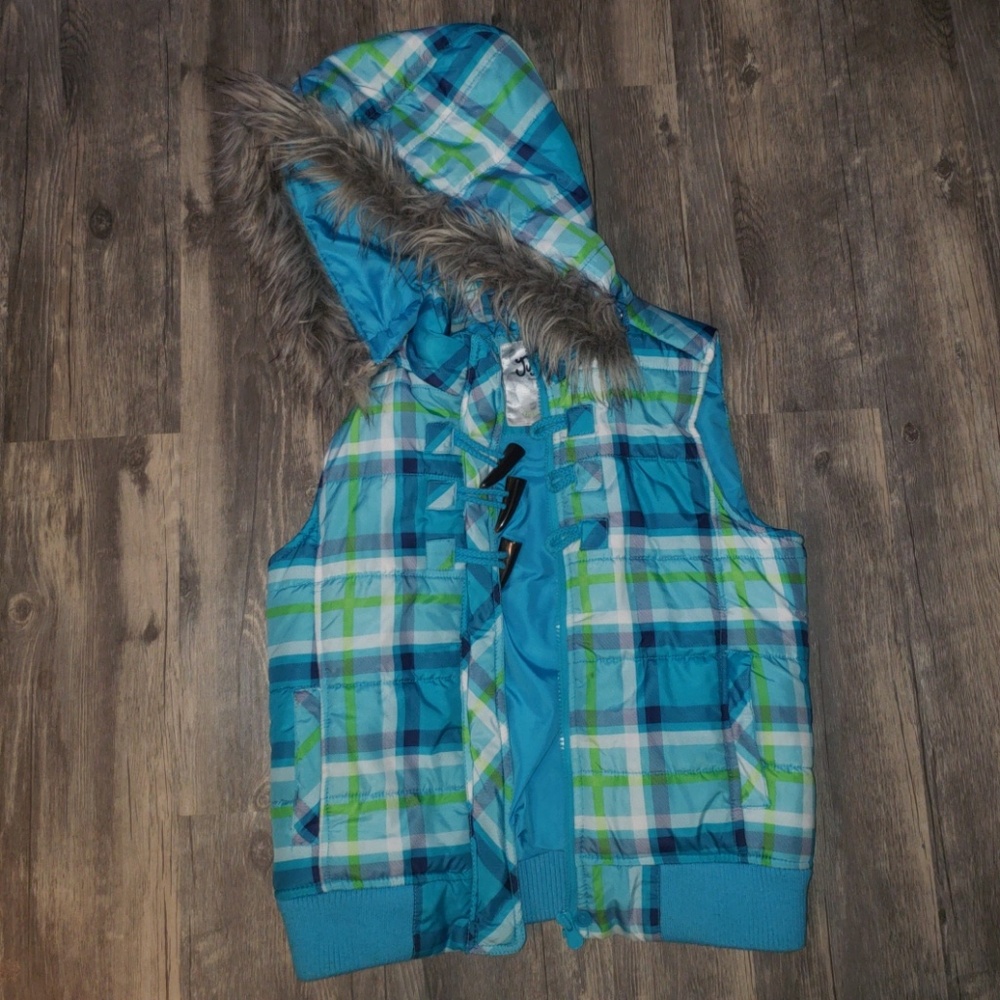 Justice VEST